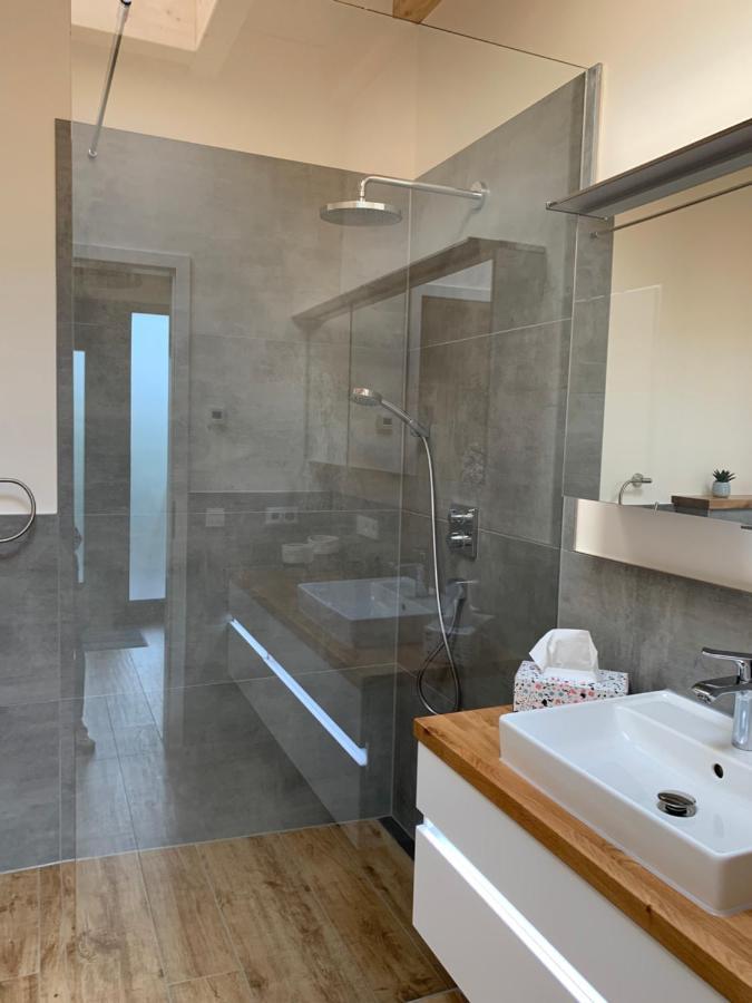 Apartment Ulme In Naunhof Leipziger Neuseenland *
